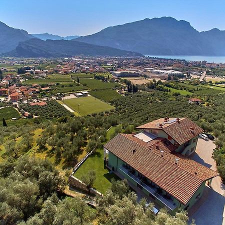 Maso Tobel Riva Del Garda Villa Luaran gambar