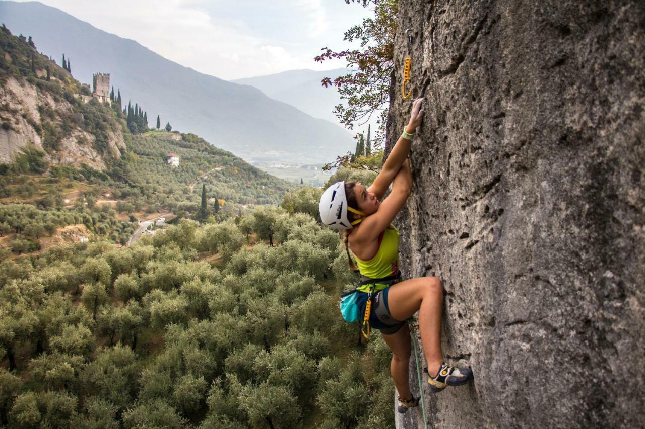 Maso Tobel Riva Del Garda Villa Luaran gambar