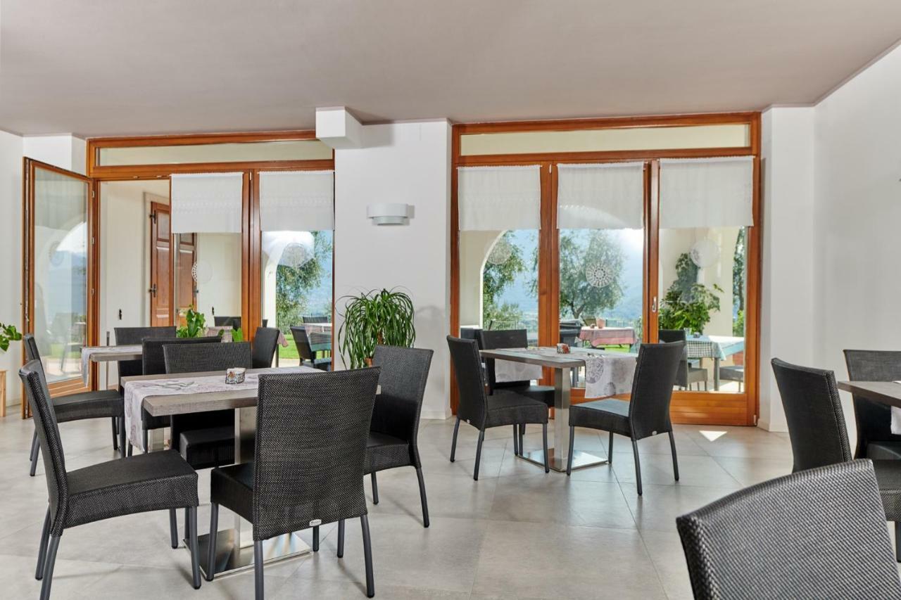 Maso Tobel Riva Del Garda Villa Luaran gambar